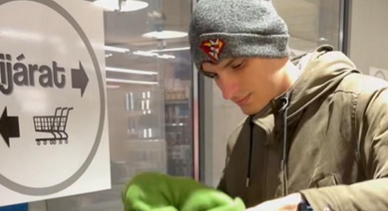 Ismét lecsapott a Kutyapárt, ezúttal Schmidt Máriáéktól loptak