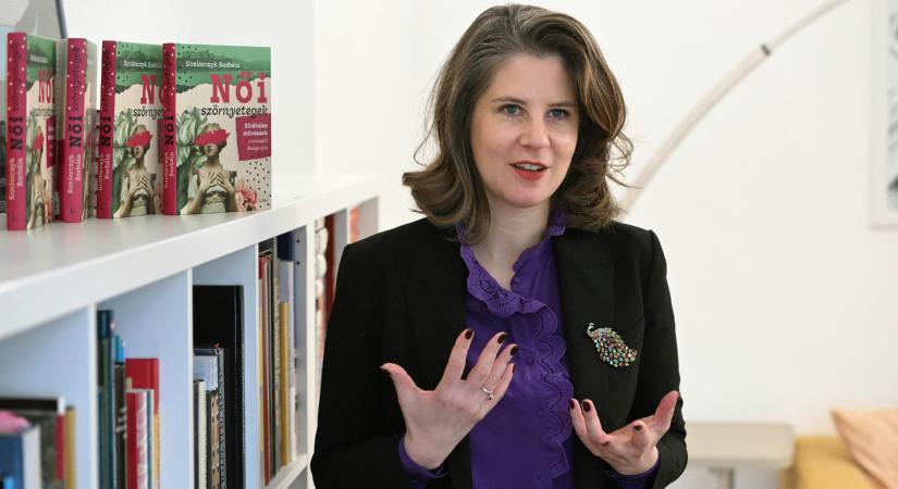 „A nő teste, úgy, ahogy van, ma sem elfogadható” – bemutatkoznak a női szörnyetegek, akik örömmel dobták el a fűzőt