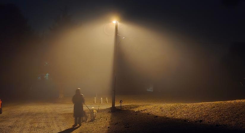 Szürke, egyhangú hétvége jön