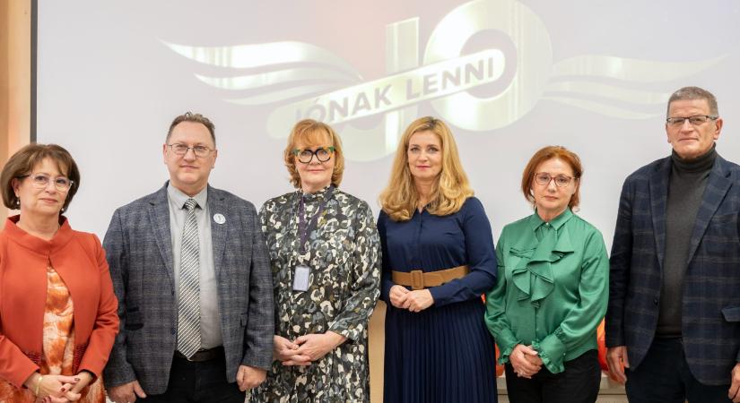 Egész napos műsorfolyammal zárul vasárnap a Jónak lenni jó! kampánya