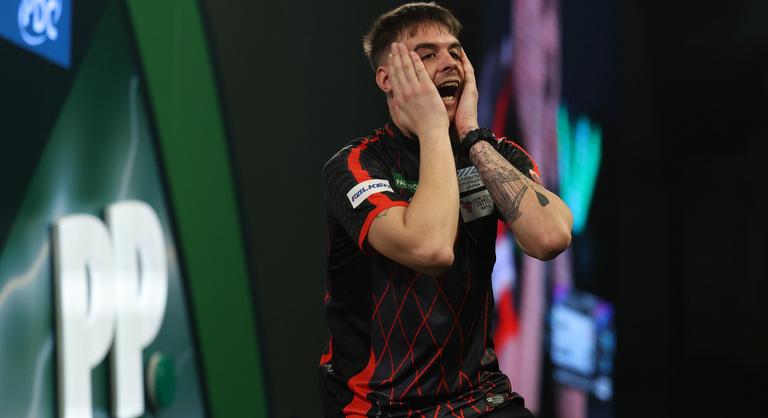 Első meccsét megnyerte, de doppingoláson kapták, kizárták a vb-ről a brit versenyzőt