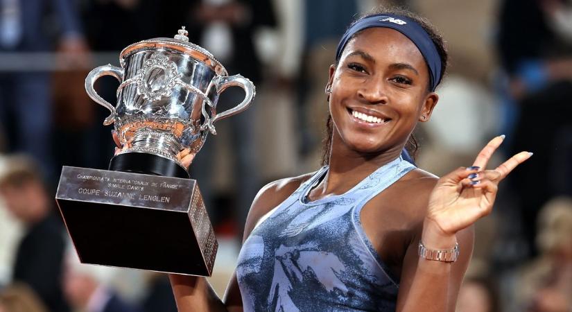 Cristiano Ronaldo tízszer annyit keres, mint a leggazdagabb női sportoló