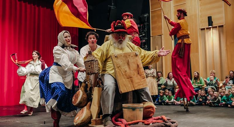 Államtitkári dicséretet kapott a debreceni Vojtina bábszínház