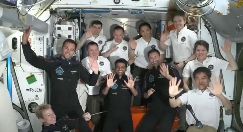 33 milliárd forintot fektet a 4iG az amerikai cégbe, amelyik Kapu Tibor eljuttatta az űrbe