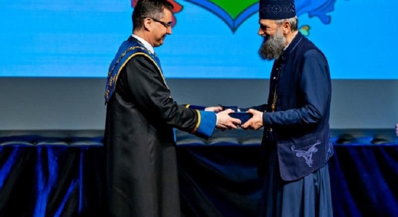 Ingyen ruházta át az egyházra a Petőfi tér 8. szám alatti ingatlan tulajdonjogát a debreceni önkormányzat