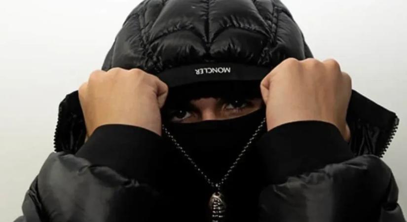 Kiderült, hogy a mostanában felkapott brit rapper nem más, mint Timothée Chalamet