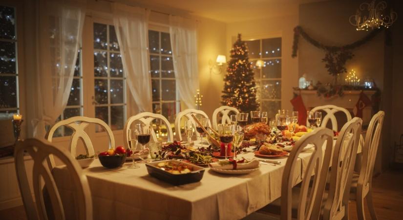 A pár kettesben ünnepelne karácsonykor, de az erőszakos anyós nem engedi