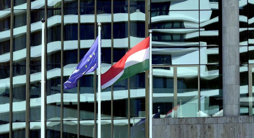 Új adatok jöttek: magyar toporgás, cseh süllyedés, lengyel hintázás, szlovák javulás