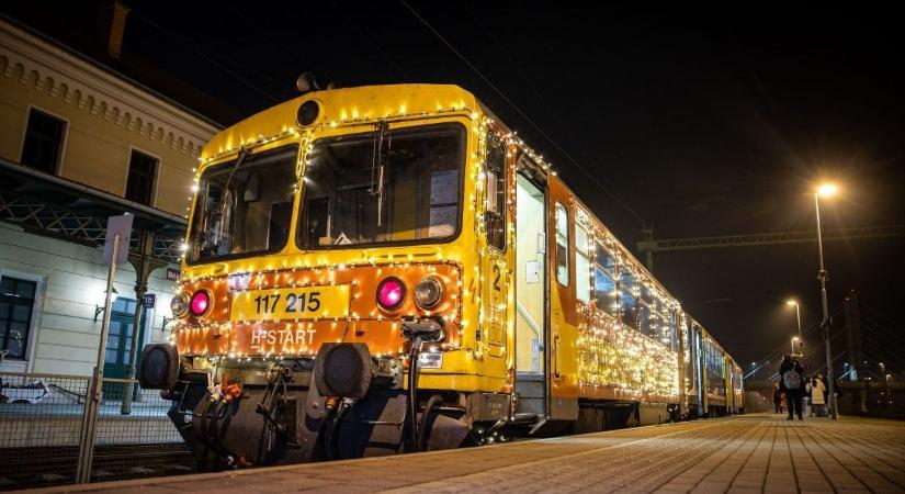 Különleges fényvonat robog végig a vadregényes dunai tájon - itt a menetrendje