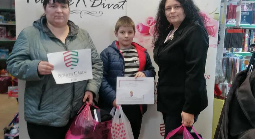 Rózsahölgyek karácsonyi akciója - „Aki mást felüdít, maga is felüdül”