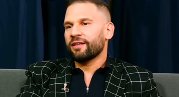 Rácz Jenő megtehetné, de nem mer luxusautót venni magának: Itt szégyellni kell a sikert