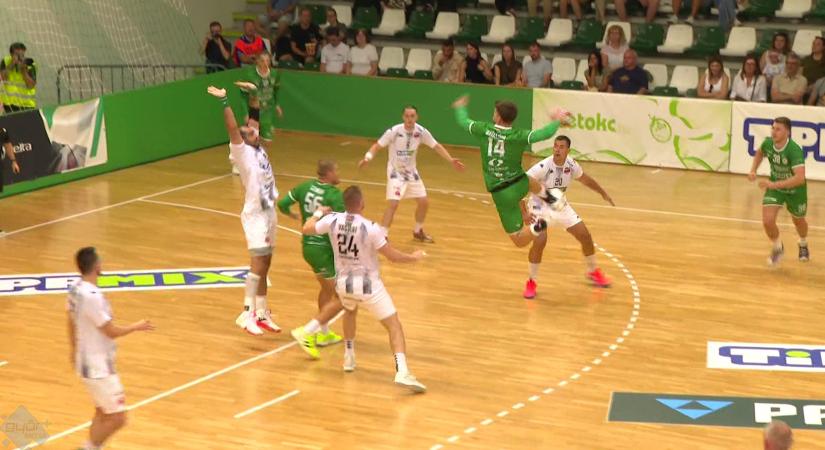 Mindig Győztes – Karácsony férfiszemmel, zöld-fehérben