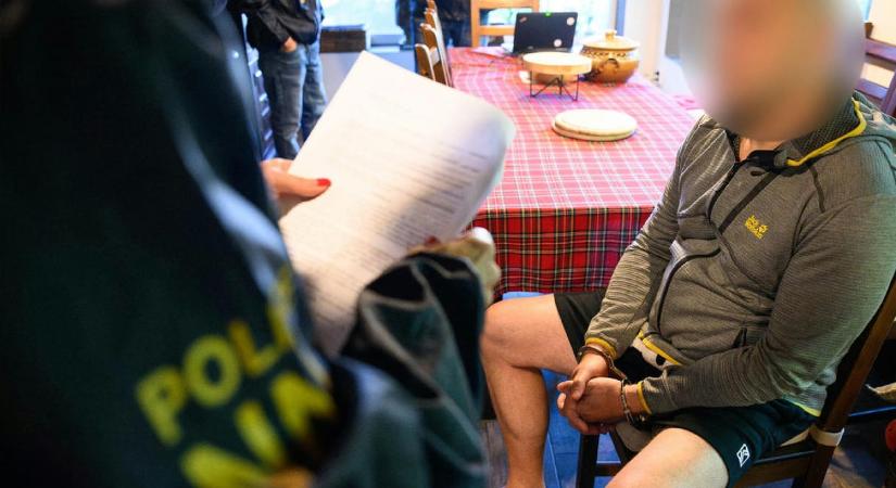 Juhász Péter Pál önéletrajza fideszes beágyazottságról árulkodik