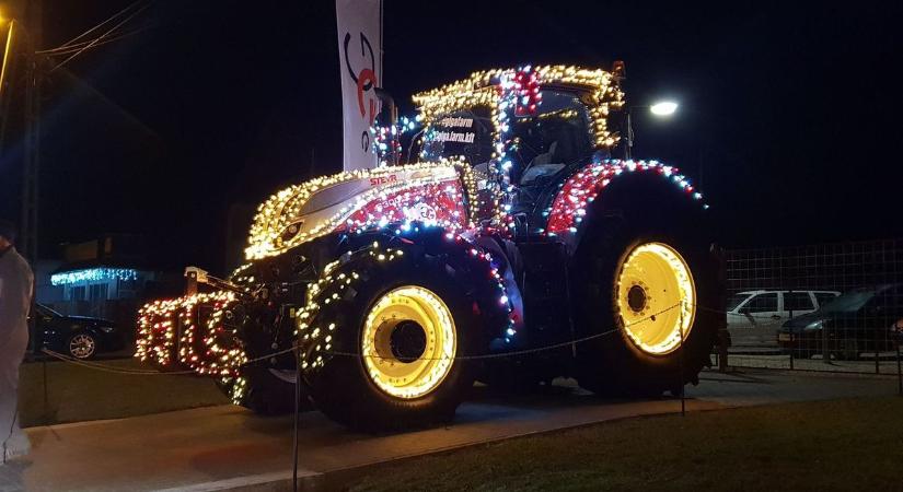 Traktoros felvonulás Sárbogárdon: a lakosság segítségére is szükség van