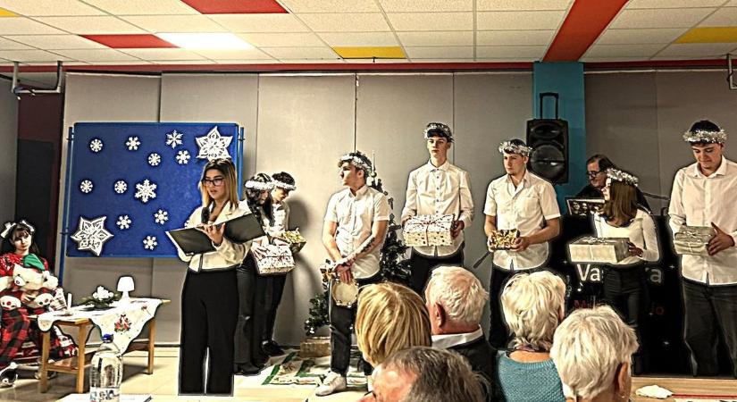 Szeretet és meglepetés Zalaegerszegen – a látásfogyatékossággal élők ünnepe