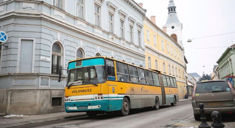 Másképp járnak a buszok Egerben az ünnepek idején – mutatjuk, mire számíthatsz
