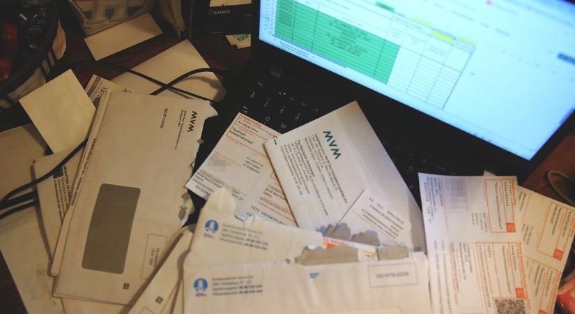 A vízdíjhátralékokkal megint baj van, a kiskutya nem jó karácsonyi ajándék - ezeket írták olvasóink