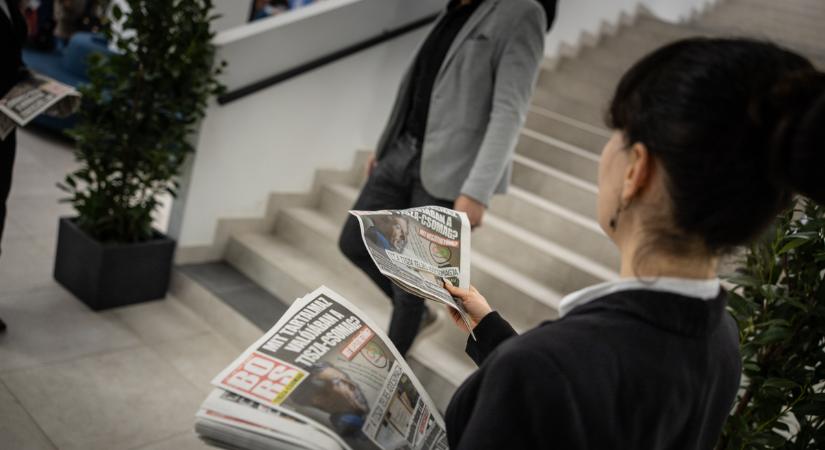 Háborúellenes Gyűlés: A Bors különszámát osztják!