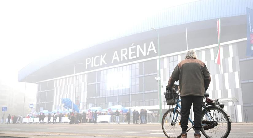 Szegedi Lázárinfó Orbánnal – élő tudósításunk az utolsó „háborúellenes” DPK-gyűlésről