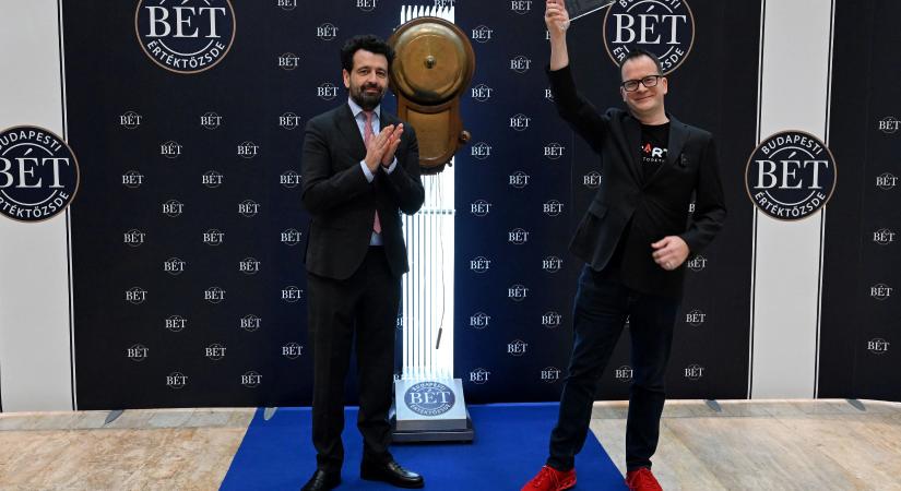 Szintet lépett, a Standard kategóriában folytatja az STRT Holding