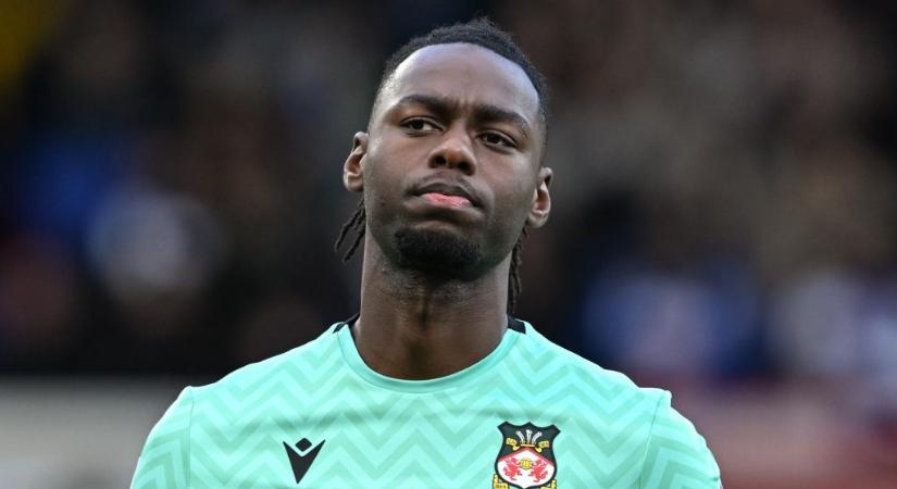 Érthetetlen bénázással ajándékozta a győzelmet az ellenfélnek a kapus a 91. percben