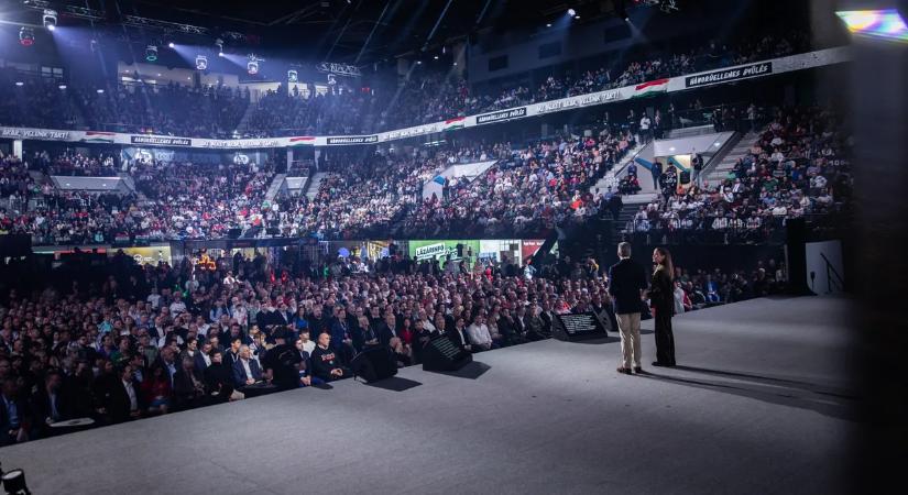 Háborúellenes Gyűlés: Szőke András a vidék erejéről beszélt