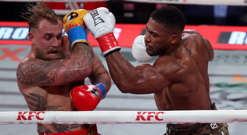 Kedves Jake Paul, lehet visszatakarodni hatvanéves legendákat és visszavonult ketrecharcosokat verni!