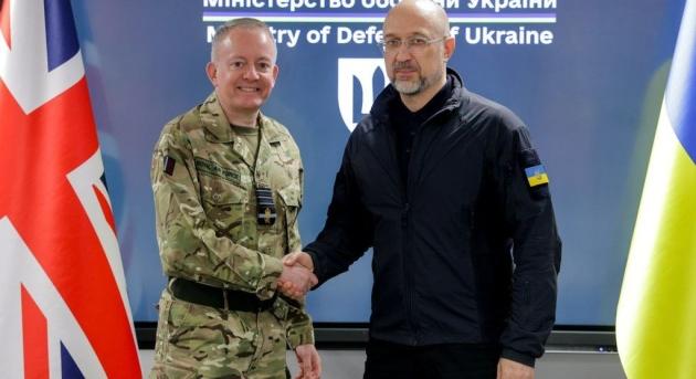 Smihal és az Egyesült Királyság védelmi főparancsnoka megvitatták Ukrajna légvédelmének megerősítését