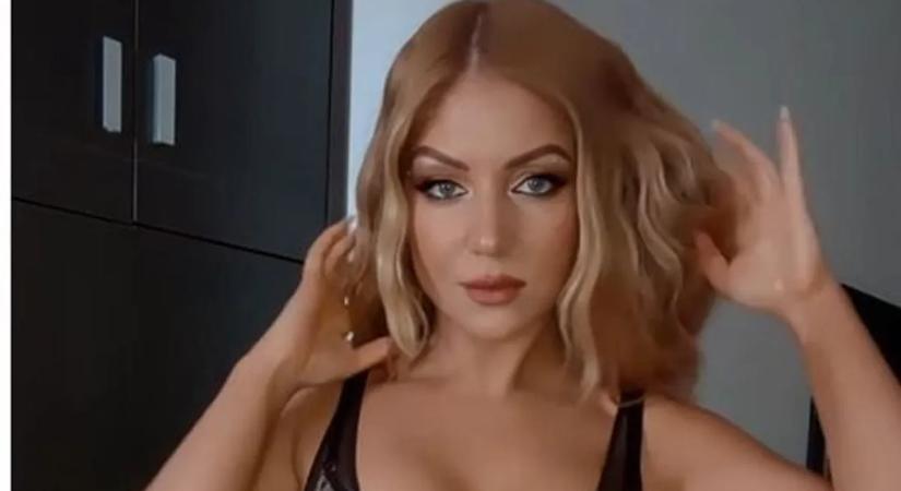 Tolvai Reni is beszállt a sztárok ünnepi őrületébe