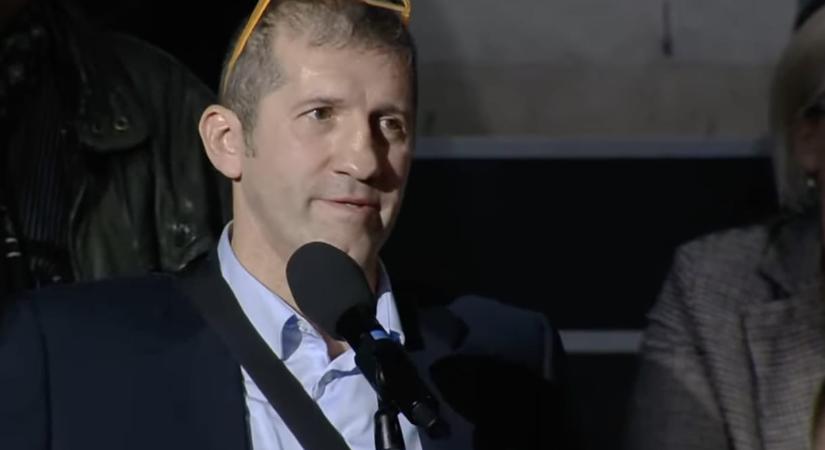 Fütty a nézőtéren, homokszem a gépezetben: egy nem fideszes kérdező is kérdezte Orbánt Szegeden