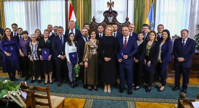 Ünnepi közgyűléssel és rangos elismerésekkel zárta az évet Baja