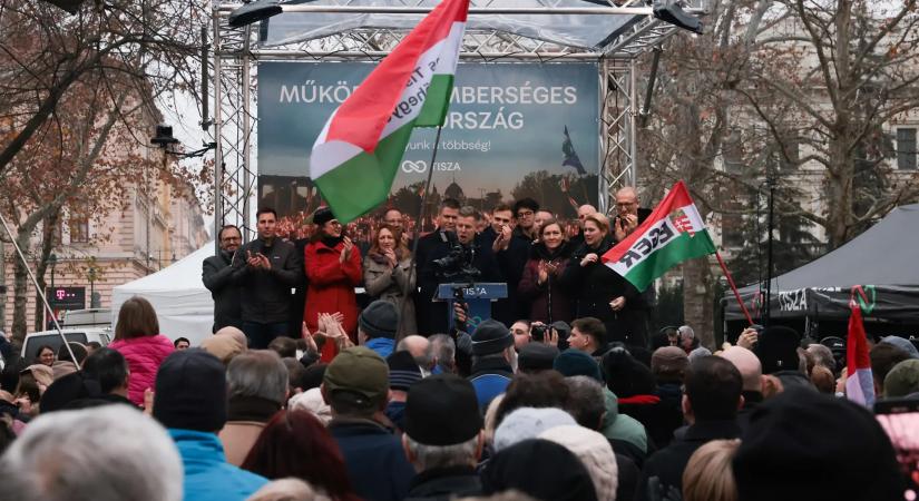 Magyar Péterék bevették a Tisza fővárosát, Szeged felemelkedését ígérték