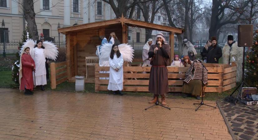 Életre kelt Debrecenben az első karácsony története – videóval