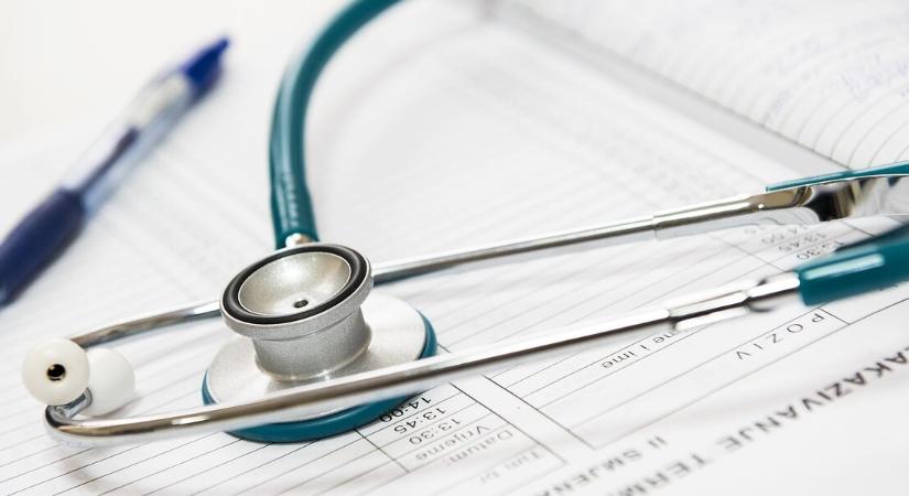 Január 1-től új szabályok jönnek – ha ezt nem ellenőrzöd a TB-kártyádnál, kellemetlen meglepetés érhet