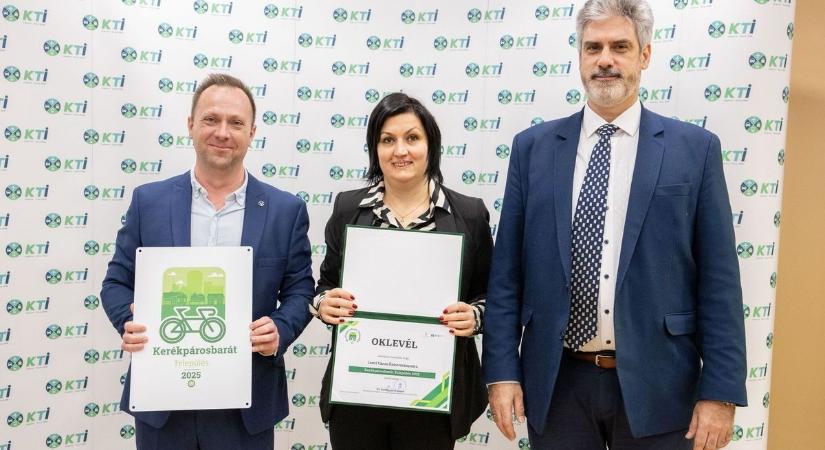 Két keréken a siker útján – idén is elnyerték a rangos díjat