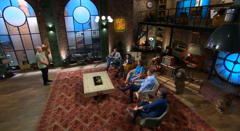 Porcelánritkaságok a Kincsvadászokban: ennyit kért a családi kincsekért a ceglédi férfi