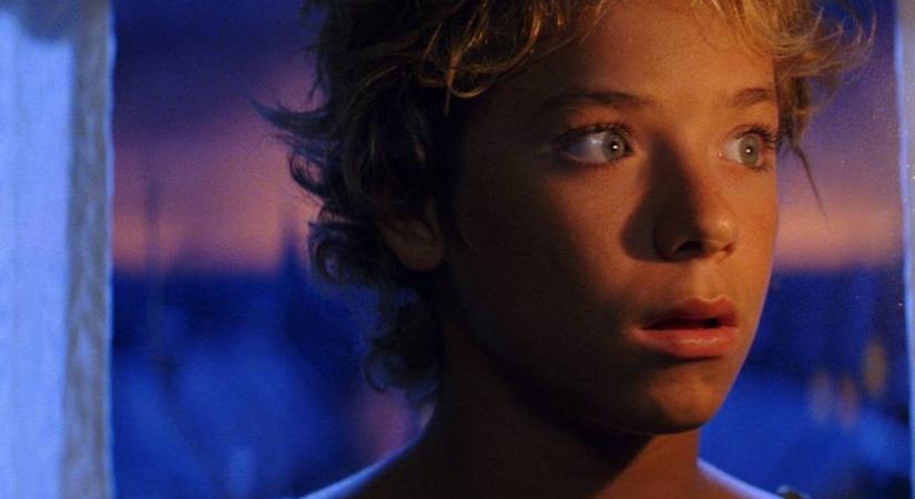 A Pán Pétert játszó tinisztárért odáig voltak a lányok: 36 évesen ilyen jó pasi Jeremy Sumpter