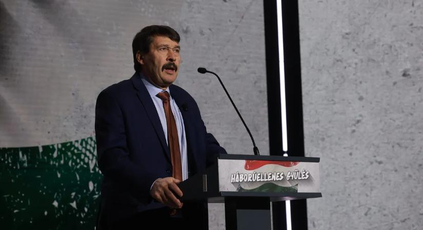 A kormány elnyomja Budapestet? Áder János tiszta vizet öntött a pohárba!