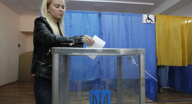 Ukrajnában a választások előkészítésének és megszervezésének optimális időszaka körülbelül hat hónap – CVK