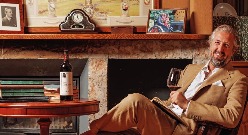 800 év a palackban, avagy mit csinál egy olasz márki a 21. században?