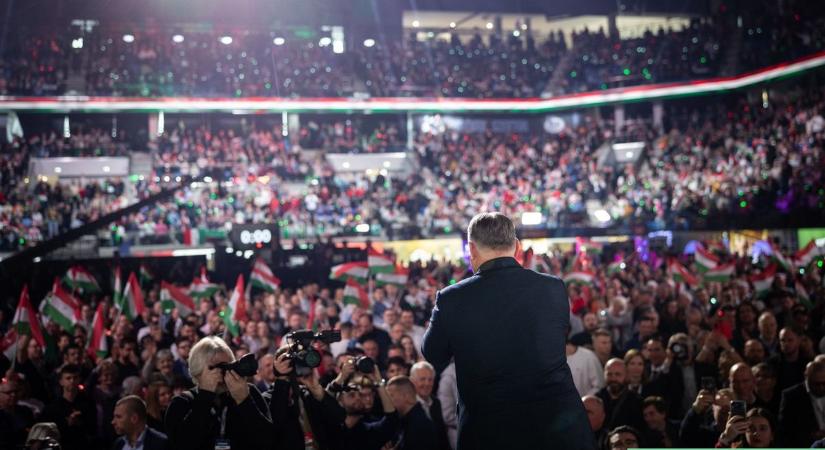Látványos a különbség: Orbán Viktor nyerte a mai napot is