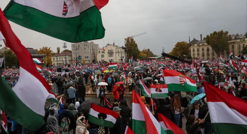 RTL: 300 millió forintot kapott a cég, ami kikezdte a Tisza-gyűlésről készített fotót