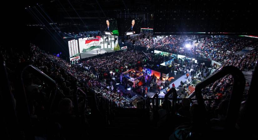 Európa előtt ma két út áll: a brüsszeli háborús koalíció és a magyar békelogika útja