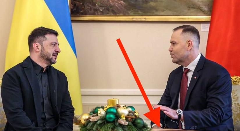 Zelenszkij biztosan nem örült a lengyel elnök ajándékának