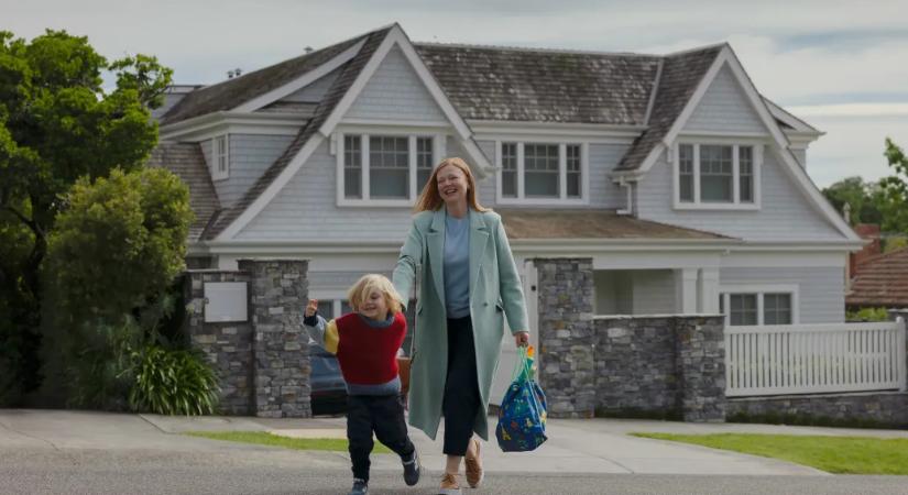 Még azt is az anya nyakába varrják, ha elrabolják a gyerekét