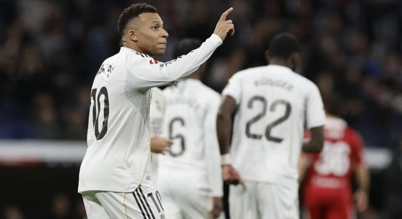 Mbappé utolérte C. Ronaldót, a Sevilla kiállított focistája dührohamot kapott