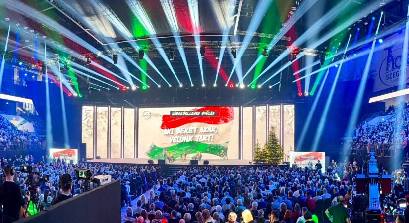 Háborúellenes nagygyűlés Szegeden