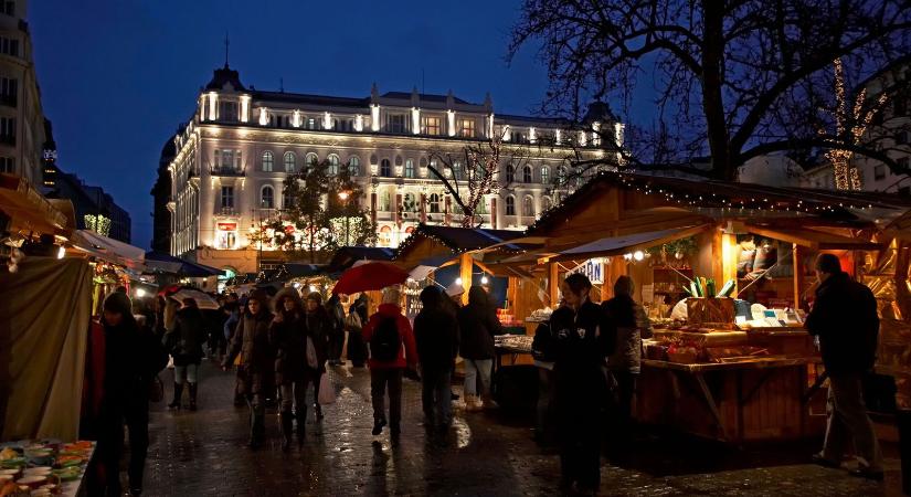 Ragadozó állat tűnt fel a karácsonyi vásárban, a rendőrök azonnal kivonultak