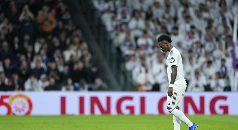 Botrány a Bernabéuban? Viníciust kifütyülték, balhé a bíró körül