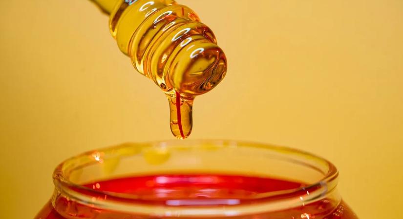 Nem csak édesít: ezért lehet életmentő a méz rendszeres fogyasztása
